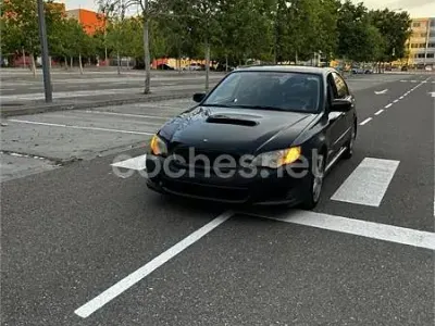 Usado Subaru Legacy 165 CV (121 kW) 2006 Negro Familiar
