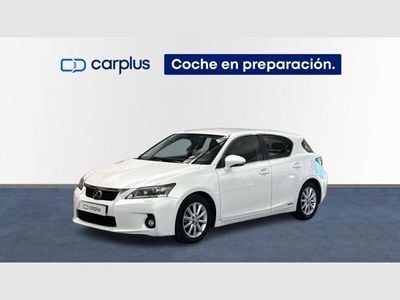 Lexus CT200h
