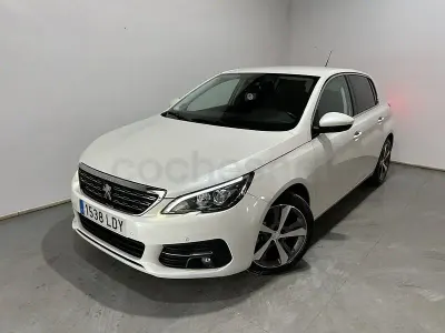 Begagnad Peugeot 308 SW Allure 130 HK (95 kW) 2020 Vit Kombi
