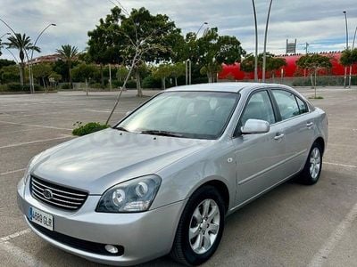 Usado Kia Magentis Active 140 CV (102 kW) 2009 Gris / plata Berlina
