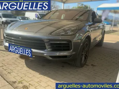 Usado Porsche Cayenne E-Hybrid Coupe 462 CV (339 kW) 2020 Gris / plata SUV