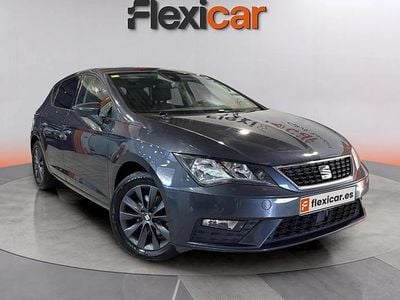 Usado Seat Leon ST Style 131 CV (96 kW) 2020 Azul Familiar