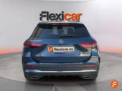 Używany Mercedes GLA200 150 KM (110 kW) 2022 Niebieski SUV