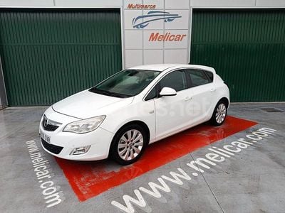 Blanco Usado 2010 Opel Astra Sport Berlina | 7490 € (Precio justo)