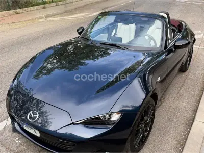 Usado Mazda MX5 184 CV (135 kW) 2021 Azul Descapotable