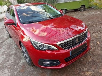 Usado Peugeot 308 Allure 110 CV (80 kW) 2017 Rojo Berlina