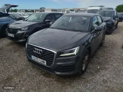 Usado Audi Q2 Advanced 116 CV (85 kW) 2020 Gris SUV