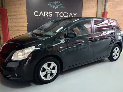 Usado Toyota Verso Active 132 CV (97 kW) 2010 Negro Monovolumen