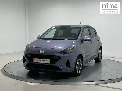 Usado Hyundai i10 63 CV (46 kW) 2025 Azul Utilitario