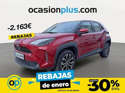 Rojo Usado 2024 Toyota Yaris Hybrid Active Recogida | 23.800 € (Precio justo)