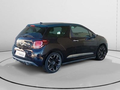 Usado DS Automobiles DS3 82 CV (60 kW) 2016 Azul Utilitario