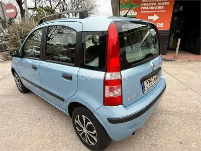 Usado Fiat Panda Dynamic 60 CV (44 kW) 2006 Azul Utilitario