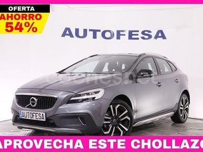 Gris / plata Usado 2019 Volvo V40 CC Familiar | 19.350 € (Precio justo)