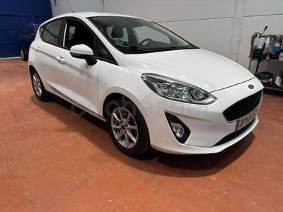 Usado Ford Fiesta Trend 85 CV (62 kW) 2018 Blanco Utilitario