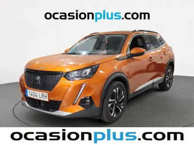 Usado Peugeot 2008 Allure 131 CV (96 kW) 2021 Naranja SUV