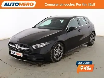 Usado Mercedes A180 AMG line 136 HP (100 kW) 2022 Preto Sedan