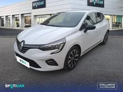 Usado Renault Clio Techno 90 CV (66 kW) 2023 Utilitario