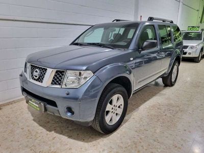 usado Nissan Pathfinder 2.5dCi SE