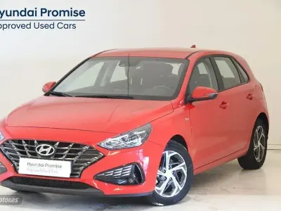 Usado Hyundai i30 120 CV (88 kW) 2022 Berlina