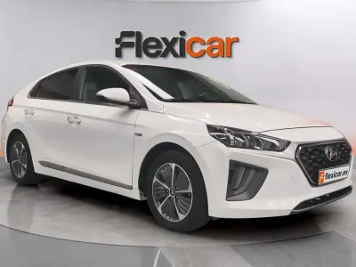 Usado Hyundai Ioniq 141 CV (103 kW) 2021 Blanco Utilitario