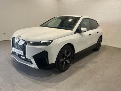 usado BMW iX xDrive40 240 kW (326 CV)