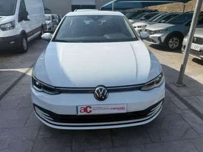 Usado VW Golf VIII 110 CV (80 kW) 2022 Blanco Utilitario
