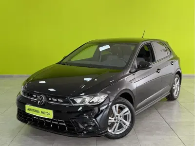 Usado VW Polo R-line 110 CV (80 kW) 2023 Negro Utilitario