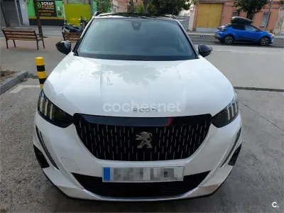 Usado Peugeot 2008 GT-line 130 CV (95 kW) 2020 Blanco SUV
