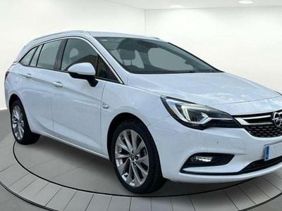 Blanco Usado 2017 Opel Astra Excellence Familiar | 9890 € (Precio justo)