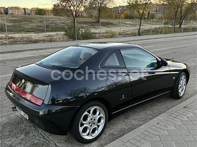 Usado Alfa Romeo GTV 150 CV (110 kW) 2003 Negro Coupe