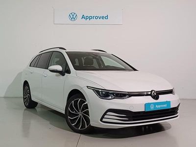 Usado VW Golf VIII Life 115 CV (84 kW) 2024 Blanco Familiar