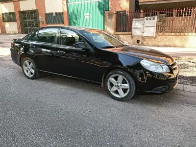 Usado Chevrolet Epica 150 CV (110 kW) 2008 Negro Berlina