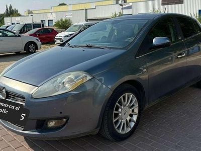 Usado Fiat Bravo Dynamic 120 CV (88 kW) 2010 Azul Utilitario