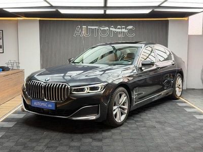 Usado BMW 750 530 CV (389 kW) 2020 Gris / plata Berlina