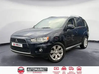 Usado Mitsubishi Outlander Motion 156 CV (114 kW) 2010 Azul SUV