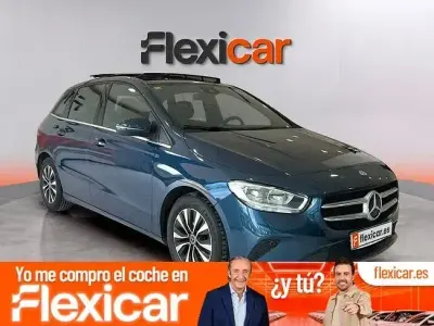 Usado Mercedes B180 116 CV (85 kW) 2019 Azul Utilitario