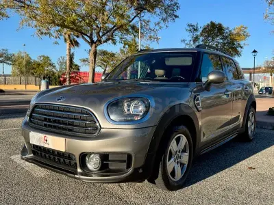Usado Mini Cooper D Countryman 150 CV (110 kW) 2018 Gris / plata SUV