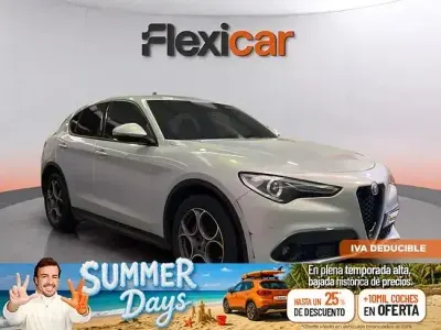 Usado Alfa Romeo Stelvio Sprint 190 CV (139 kW) 2022 Gris SUV