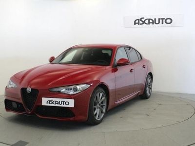 usado Alfa Romeo Giulia 2.2 D TURBO 140KW SPRINT AUTO 190 4P