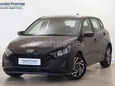 Gris / plata Usado 2024 Hyundai i20 Berlina | 17.500 € (Precio justo)