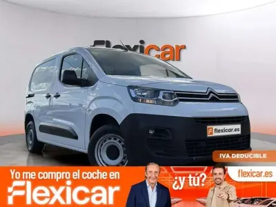Usado Citroën Berlingo Business Class 102 CV (75 kW) 2021 Blanco Monovolumen