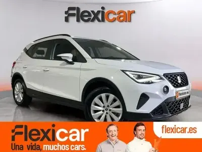 Usado Seat Arona Style 115 CV (84 kW) 2024 Blanco SUV