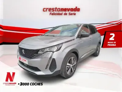 Usado Peugeot 3008 Allure 131 CV (96 kW) 2024 Gris SUV