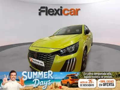 Usado Peugeot 208 Allure 101 CV (74 kW) 2025 Verde Utilitario