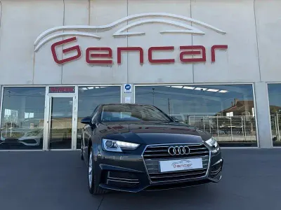 Usado Audi A4 S-Line 150 CV (110 kW) 2017 Gris / plata Berlina