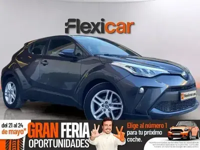 Usado Toyota C-HR Active 122 HP (89 kW) 2022 Cinzento SUV
