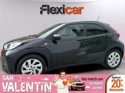 Usado Toyota Aygo 72 CV (52 kW) 2024 Negro Utilitario