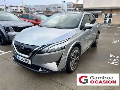 Begagnad Nissan Qashqai Tekna 192 HK (141 kW) 2022 Grå SUV