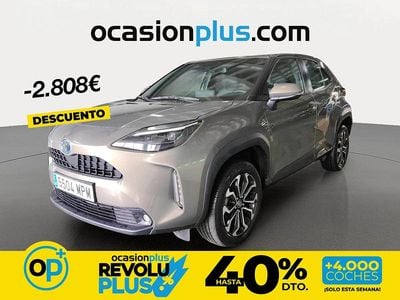Usado Toyota Yaris Hybrid Active 116 CV (85 kW) 2024 Marrón Pickup/Camioneta