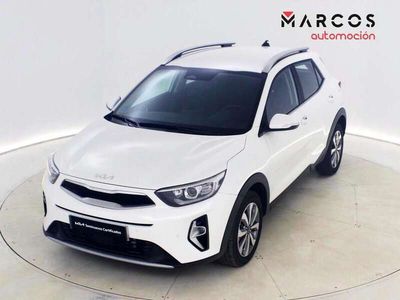 Blanco Usado 2024 Kia Stonic SUV | 19.100 € (Un poco caro)